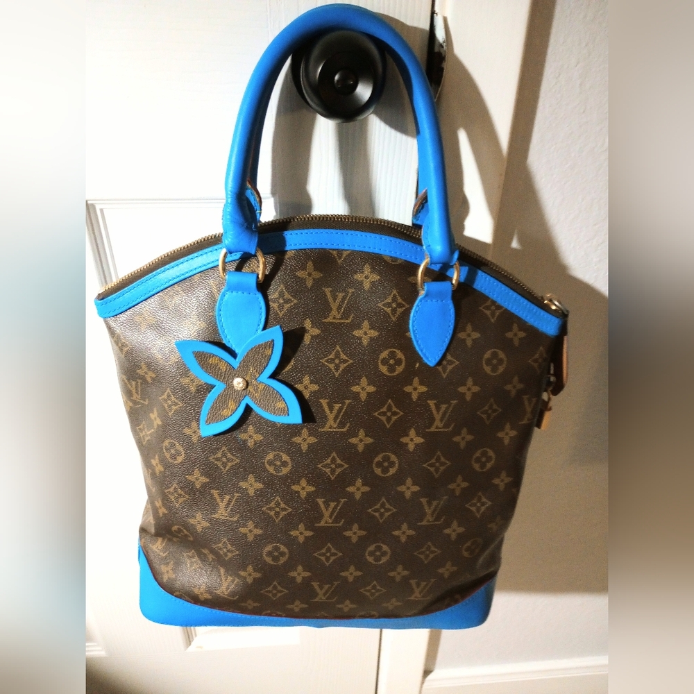 Louis Vuitton Bag - Picture 14 of 14